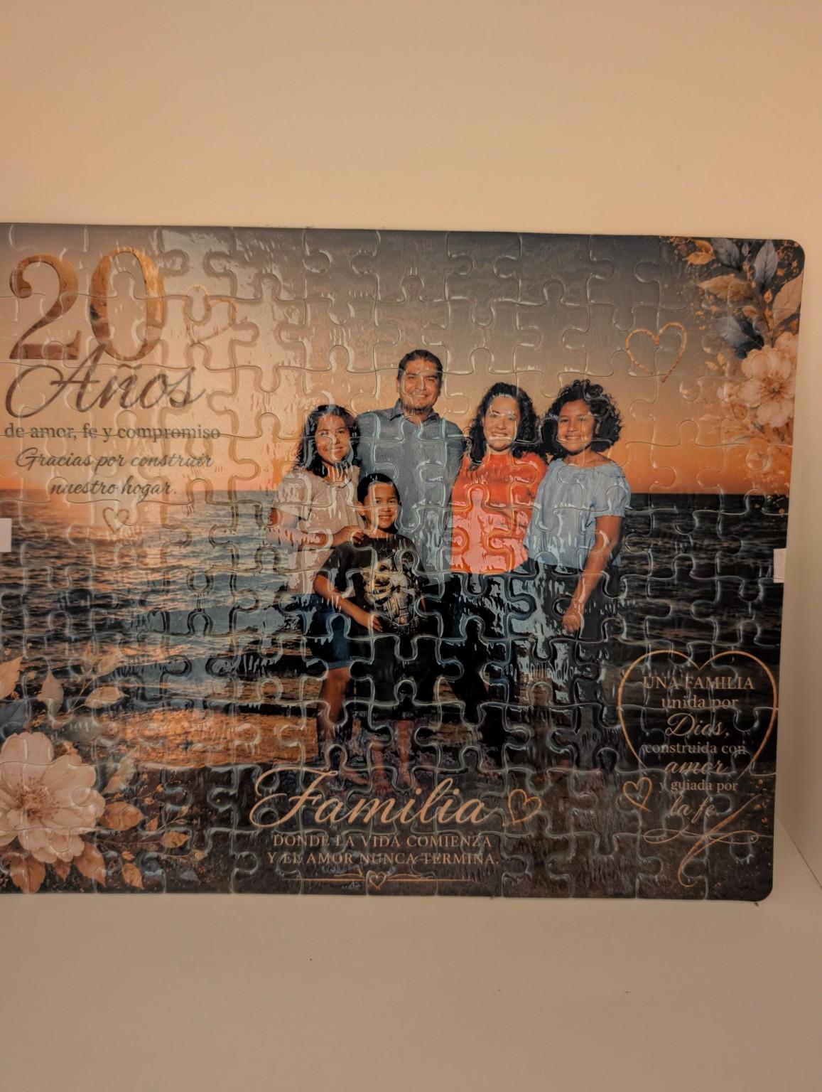 Rompecabezas de aniversario personalizado